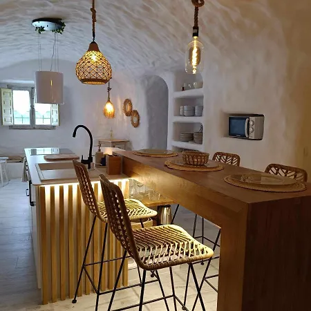 Cueva Otto Familiar Privada Villa