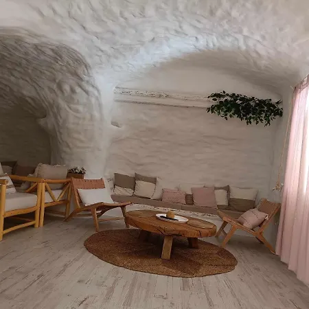 Cueva Otto Familiar Privada Villa Baza